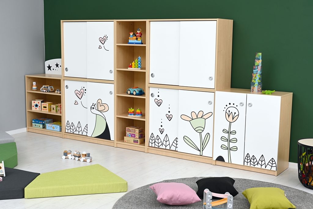 Szekrénysor, tündérkert
